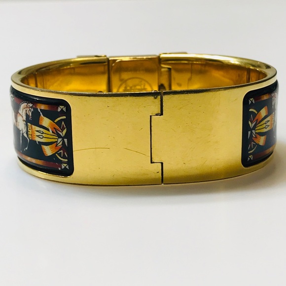 SOLD - HERMÈS Loquet Enamel Watch - Picture 4 of 16